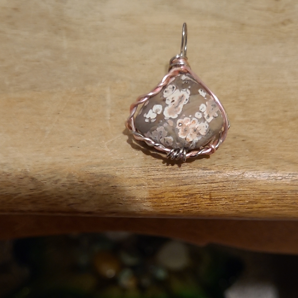 Elegant Floral Pendant with Silver and Pink Accents-Leopard Jasper